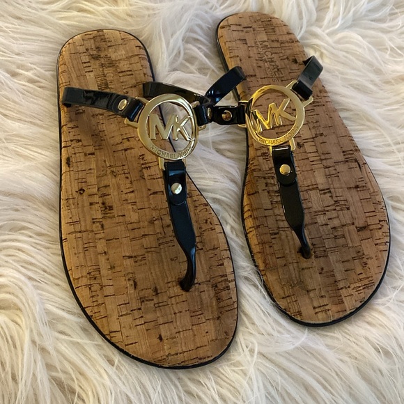 MICHAEL KORS sandals - Picture 9 of 15